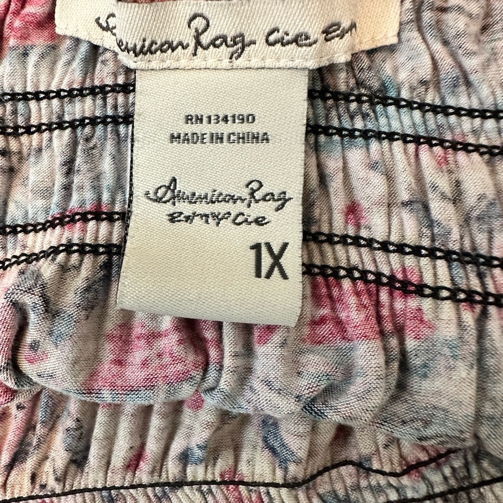 American Rag Tunic - Picture 3 of 4